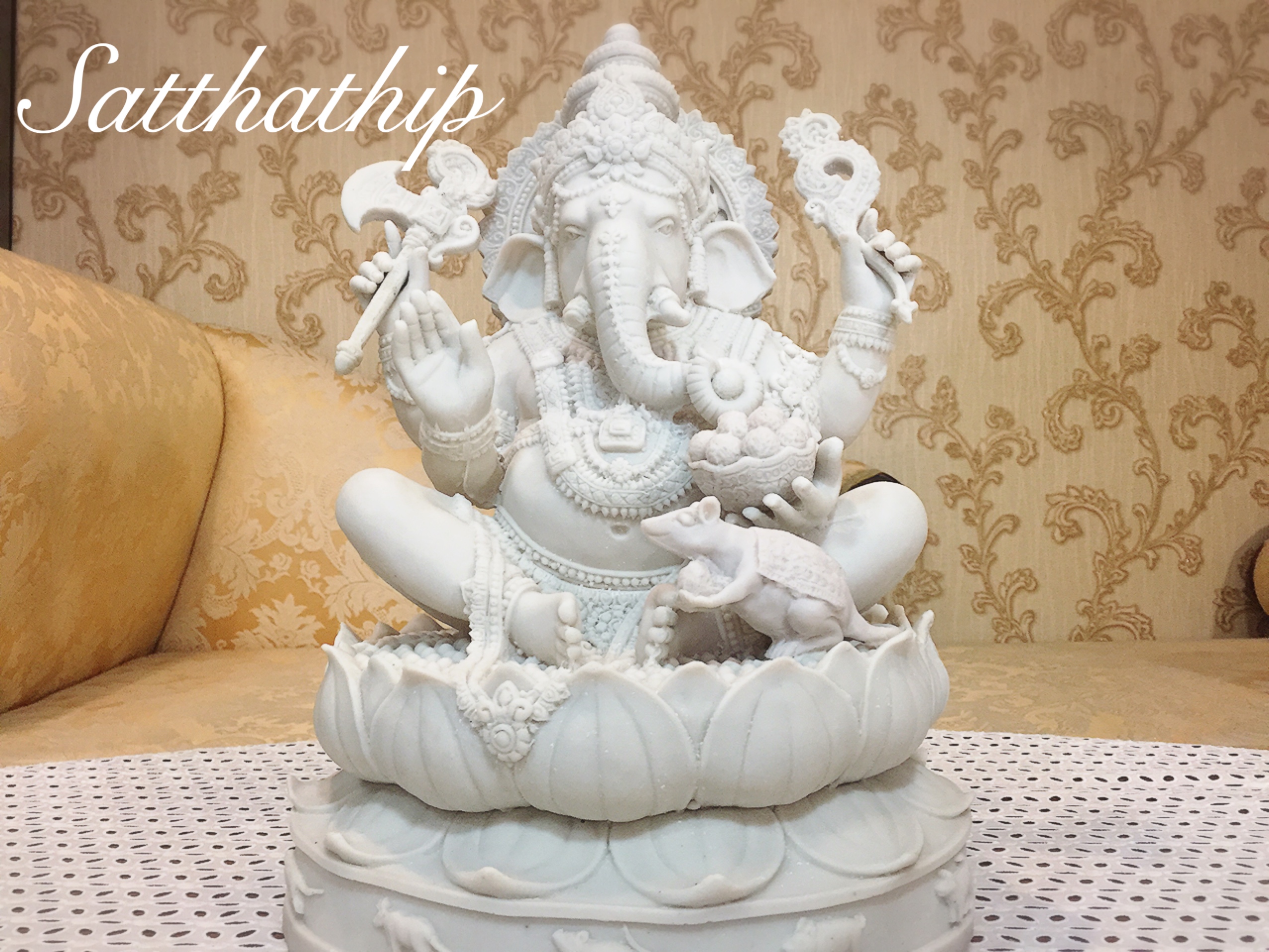 พระพิฆเนศ ปางสัมปทายะคเณศ (เรซิ่น) - Ganesha: Lord of Success