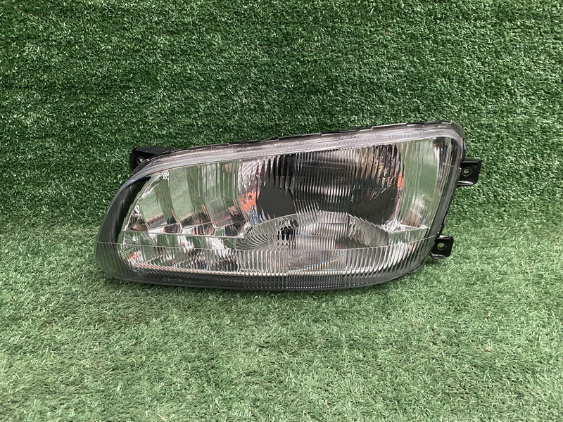 ไฟหน้า L ของใหม่ แท้ Hino Mega 500