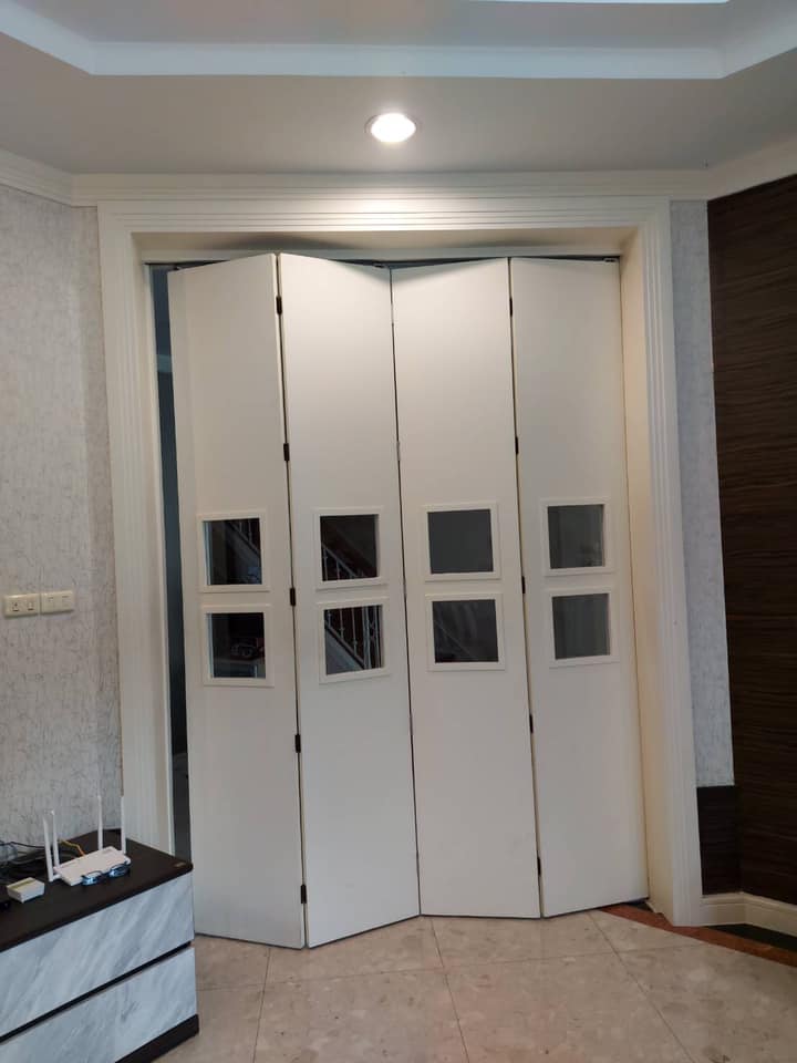 House Narasiri Village, Sathon-wongwaen for sale