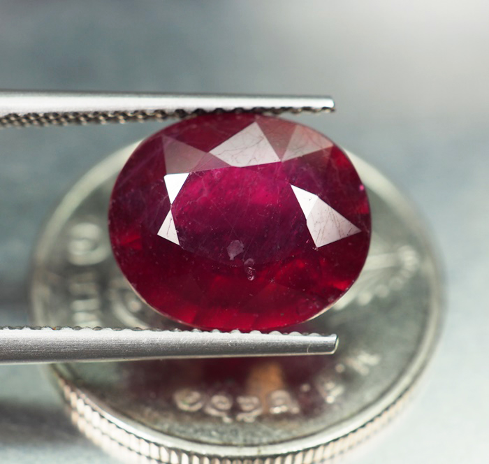 พลอยทับทิม (Ruby) 5.40 กะรัต