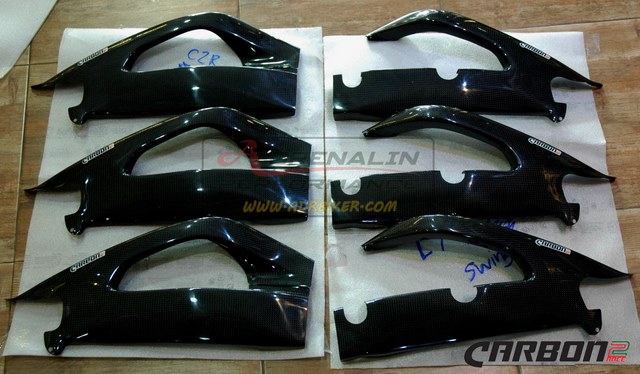Carbon2Race ครอบสวิงอาร์มคาร์บอน สำหรับ GSXR 1000 2017+
