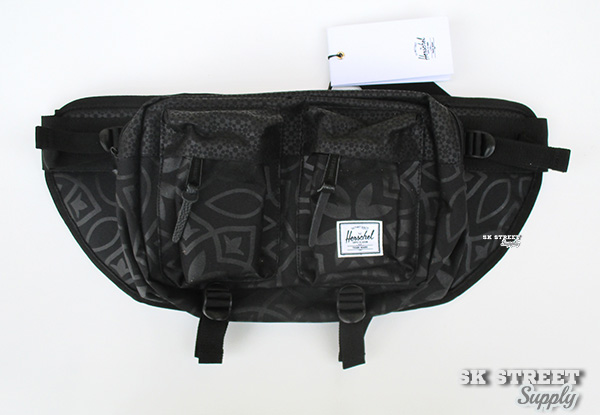 Herschel Eighteen Hip Pack - Black Khatam