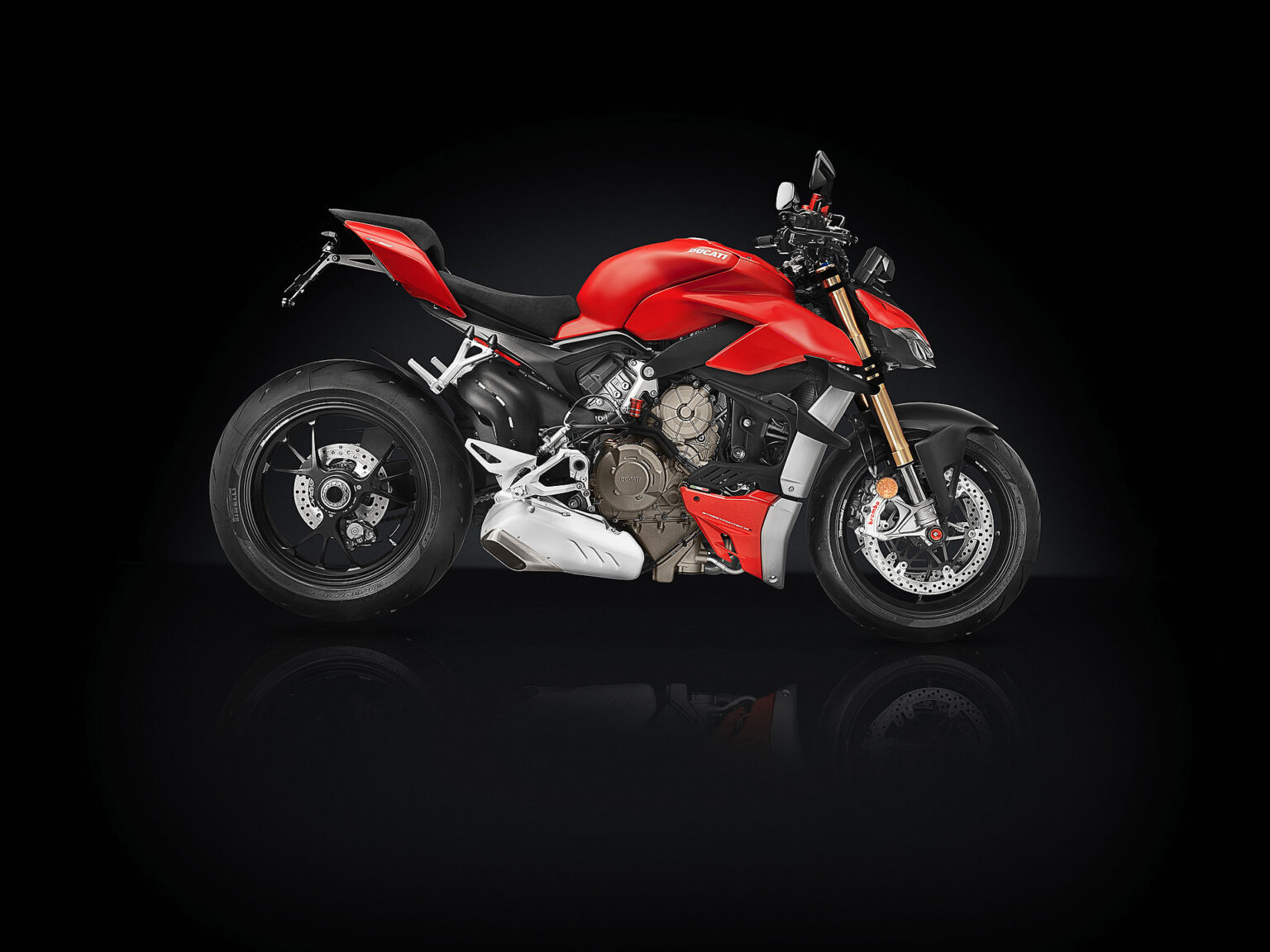 ท้ายสั้น rizoma สำหรับ street fighter V4 2020+ ใช้กับท่อออกล่างเท่านั้น