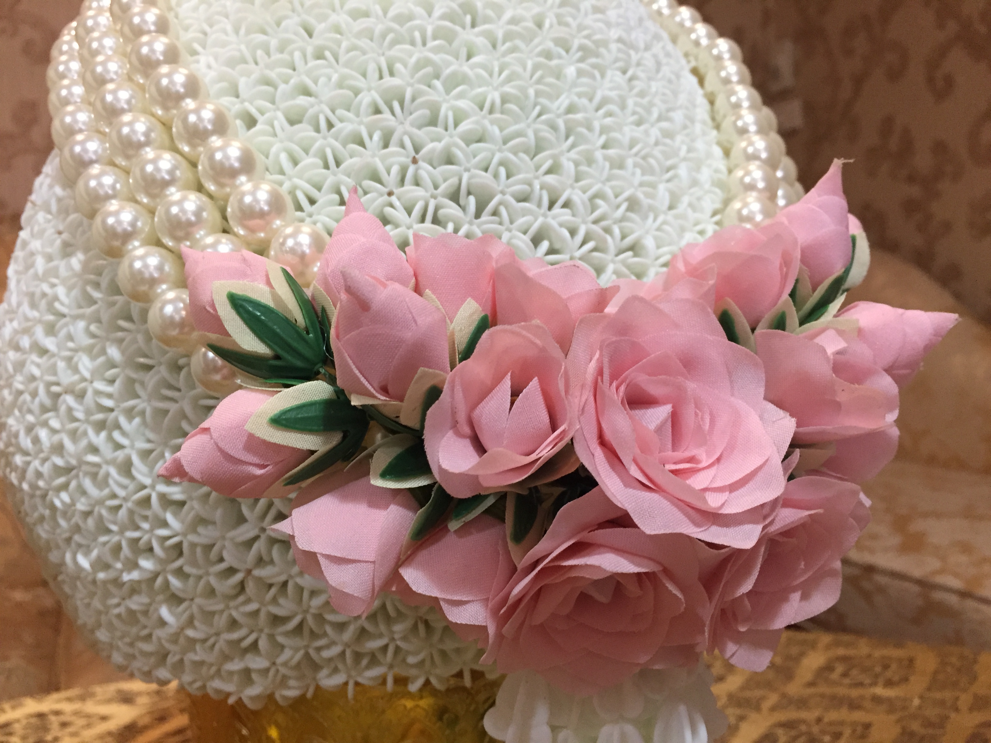 พานพุ่ม - พานพุ่มสักการะ - พานพุ่มดอกรัก - พานพุ่มดอกรักประดิษฐ์ (พลาสติก) - พานพุ่มสีขาว - Panpum