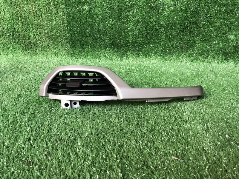 ช่องลมแอร์รถยนต์