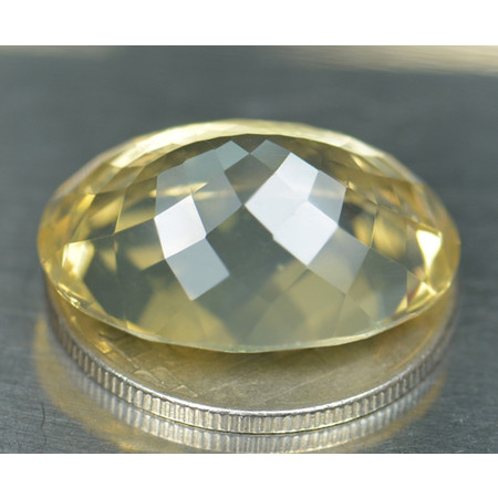 พลอยซิทรินสีเหลืองอ่อน (Citrine) 15.88 กะรัต