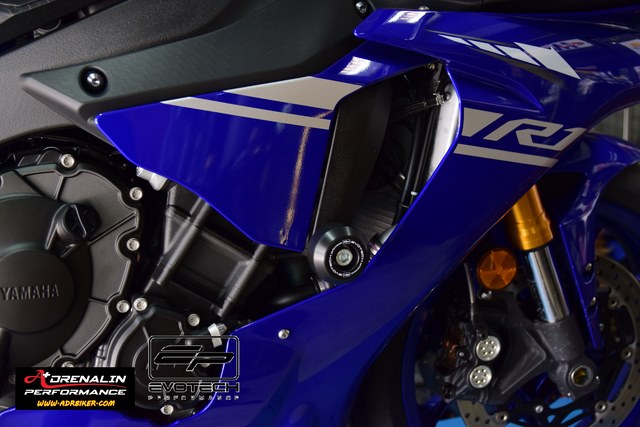 Evotech - กันล้มกลาง (Frame sliders) สำหรับ R1 2015