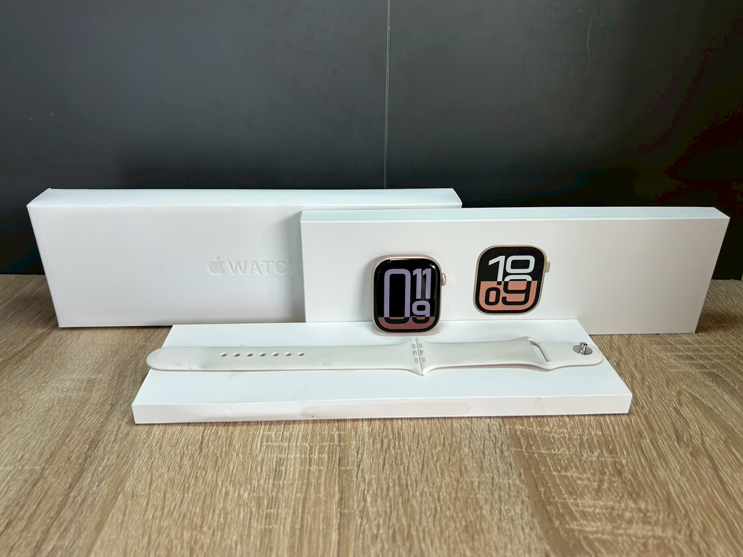 Apple Watch Series 10 GPS 46mm. สี Rose Gold Aluminium