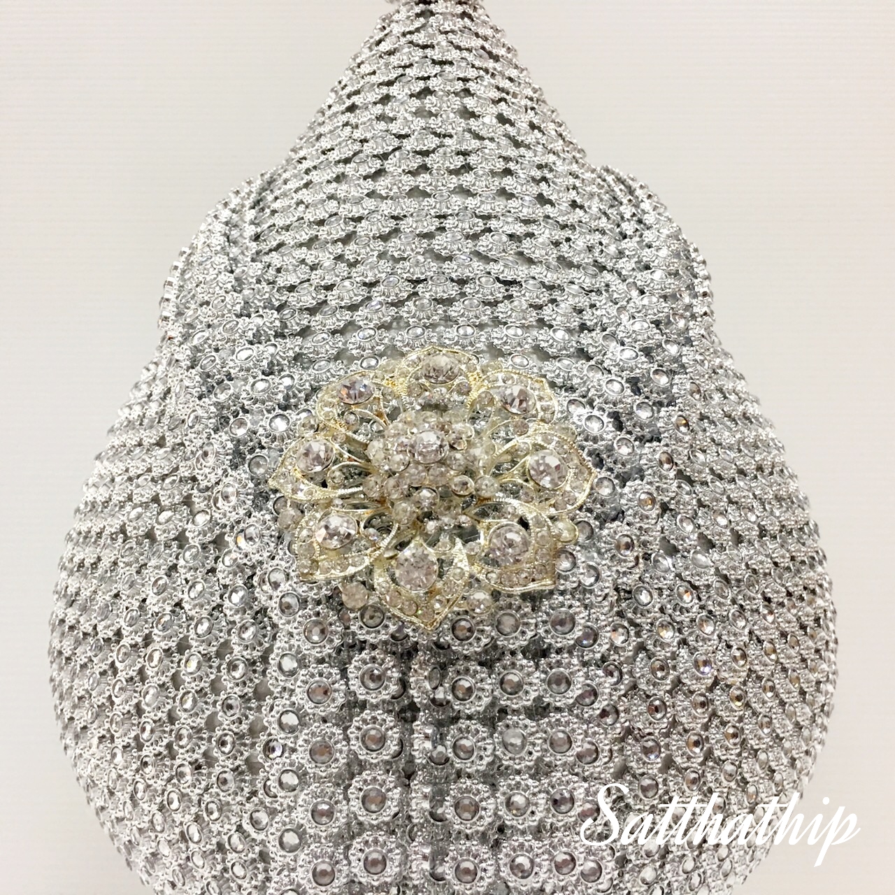 พานพุ่ม - พานพุ่มสักการะ - พานพุ่มเงินทอง - พานพุ่มนพเก้า [8 นิ้ว/ 4,000บาท/คู่]