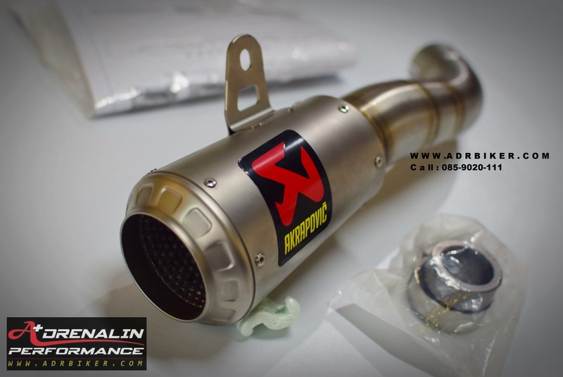 Akrapovic Moto GP Slip-On สำหรับ R3 2015 (For Exhibition only)