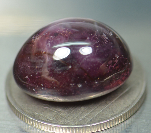 พลอยทับทิมสตาร์ (Ruby Star) 23.82 กะรัต 6 ขา