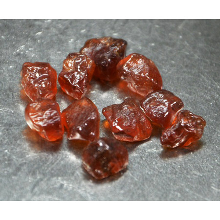 ก้อนสเปคซาร์ไทร์ (Garnet) 16.65 กะรัต 10 ชิ้น