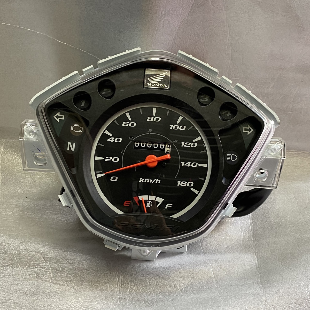 37200-KWW-651 มาตรวัดความเร็วทั้งชุด (KPH) WAVE110i ปี2011, เวฟ110ไอ 2013สตาร์ทเท้า อะไหล่แท้ HONDA