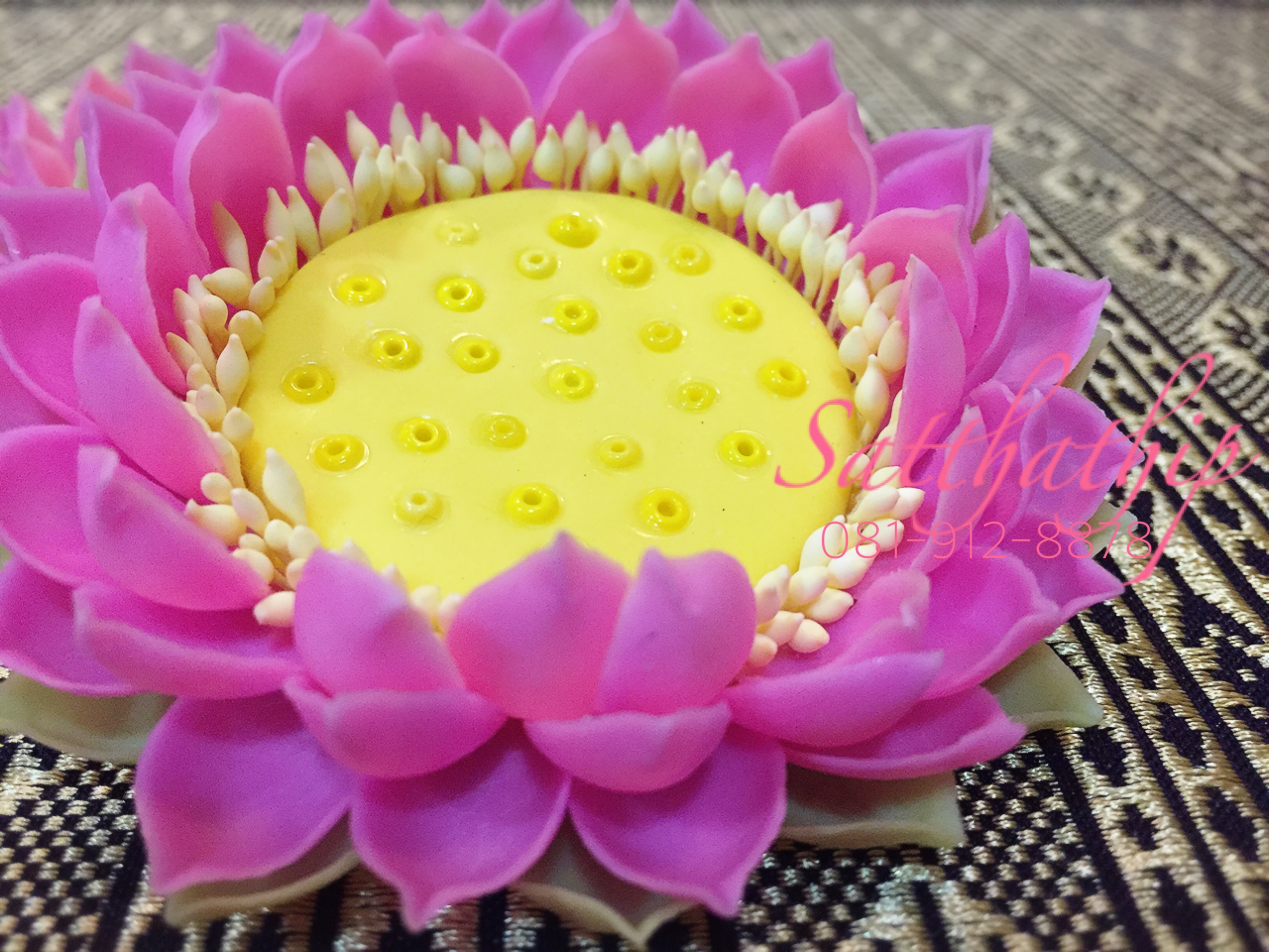 ถาดบัว ประดิษฐ์จากดิน - ฐานบัว ประดิษฐ์จากดิน - พานบัว ประดิษฐ์จากดิน - ถาดบัวดินปั้น - ฐานบัวดินปั้น - พานบัวดินปั้น -Tray