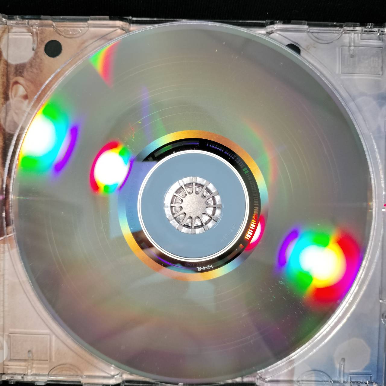 Cassandra Wilson – Glamoured / THAILAND / ปกเจาะ / แผ่นดี