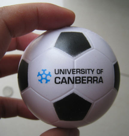 บอลบริหารมือรูปฟุตบอล,ลูกบอลฝึกมือ,Soft Ball,บอลบริหารมือ,บอลบีบเพื่อสุขภาพ