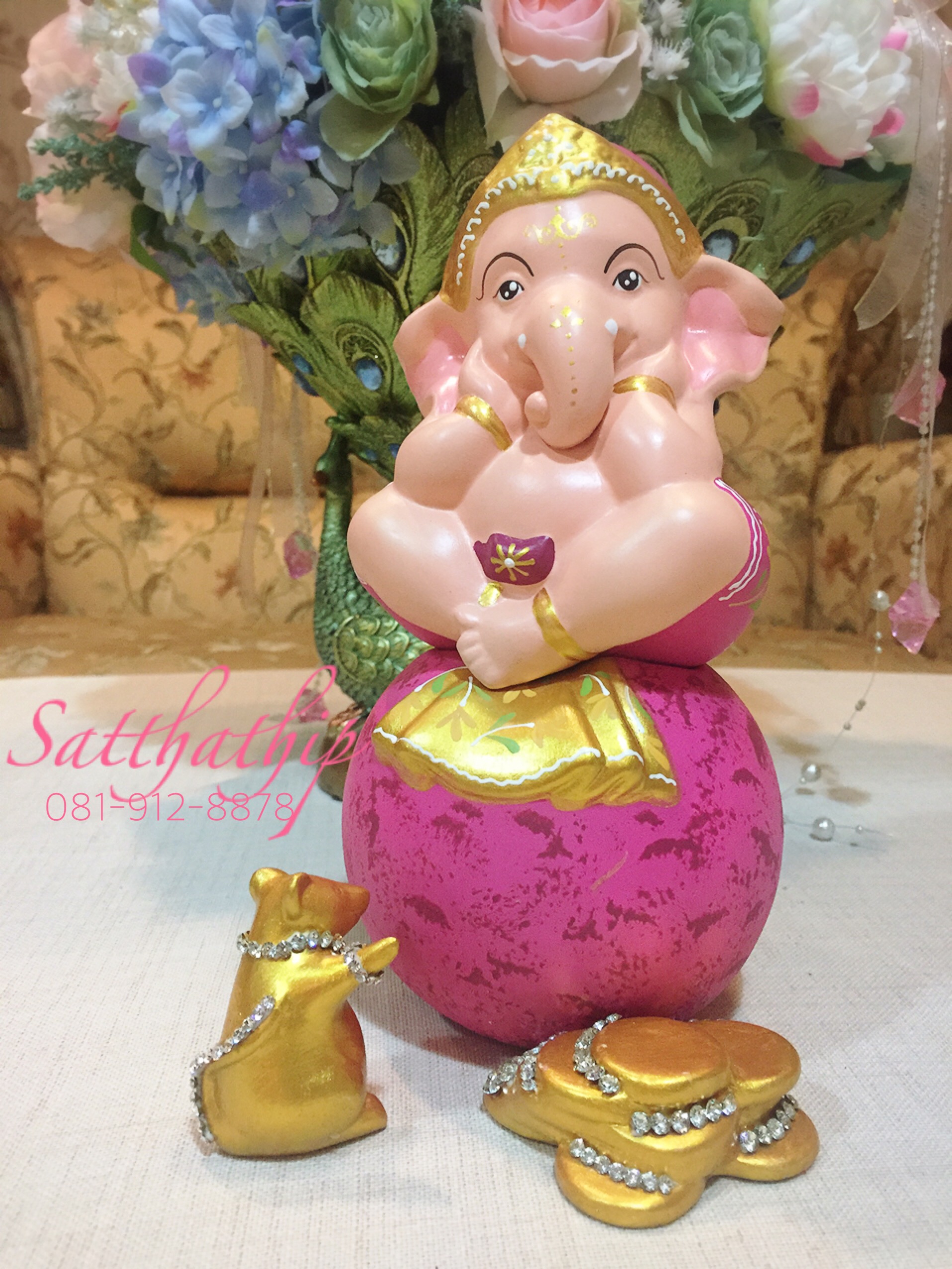 [สินค้าหมด - sold out***] พระพิฆเนศ ปางเด็ก พร้อมหนูมุสิกะประดับคริสตัล - Ganesha: Lord of Success