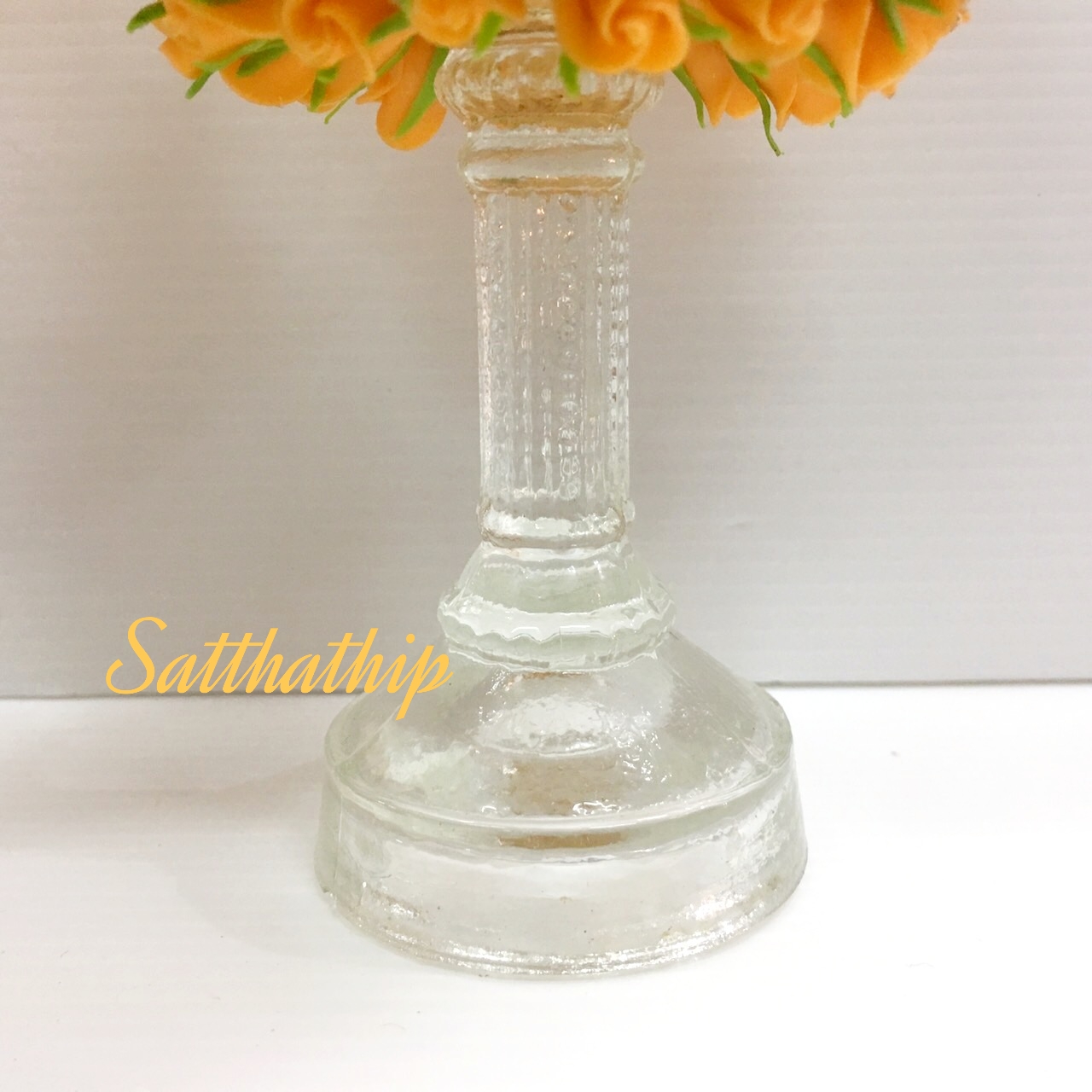 พานพุ่มดอกกุหลาบ ประดิษฐ์จากดิน [4 นิ้ว 1,890 บาท/คู่]