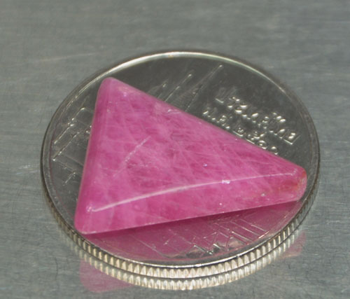 พลอยทับทิมแท้ (Ruby) 8.30 กะรัตสีม่วงแดง