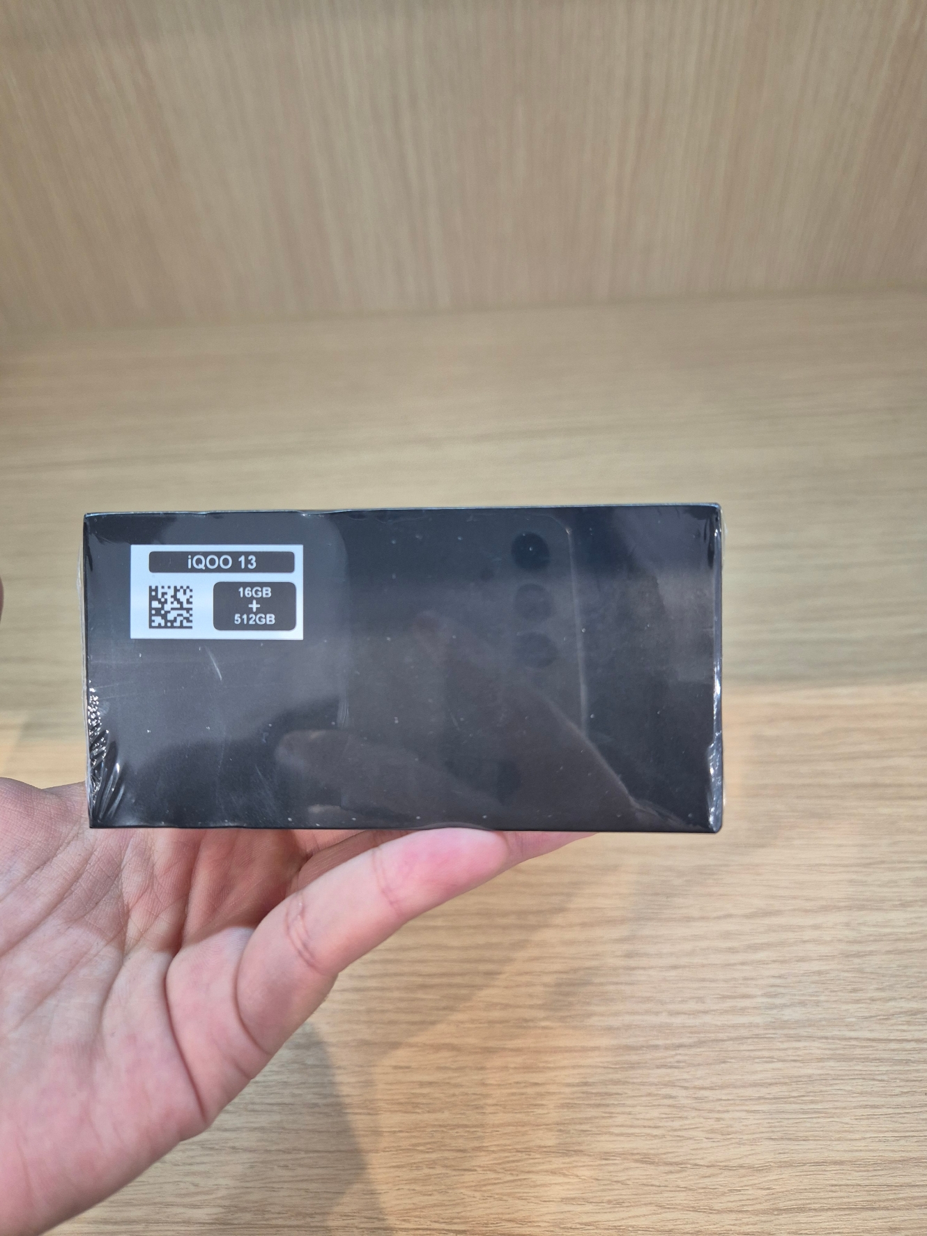 iQOO 13 5G (16+512GB) Alpha Black