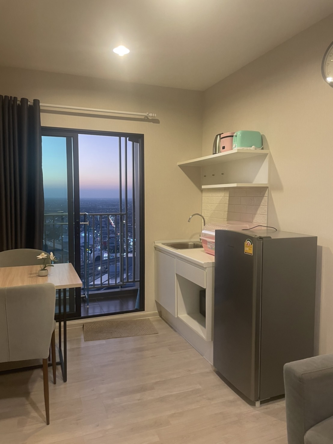 Plum condo Central station phase2