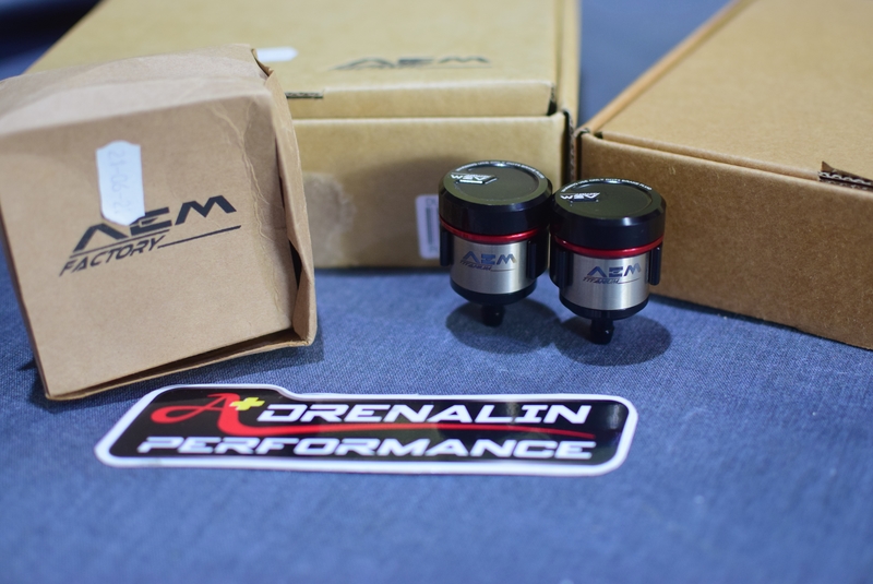 กระปุกน้ำมันเบรค AEM Factory ไทเทเนียม ขนาดS 27mm