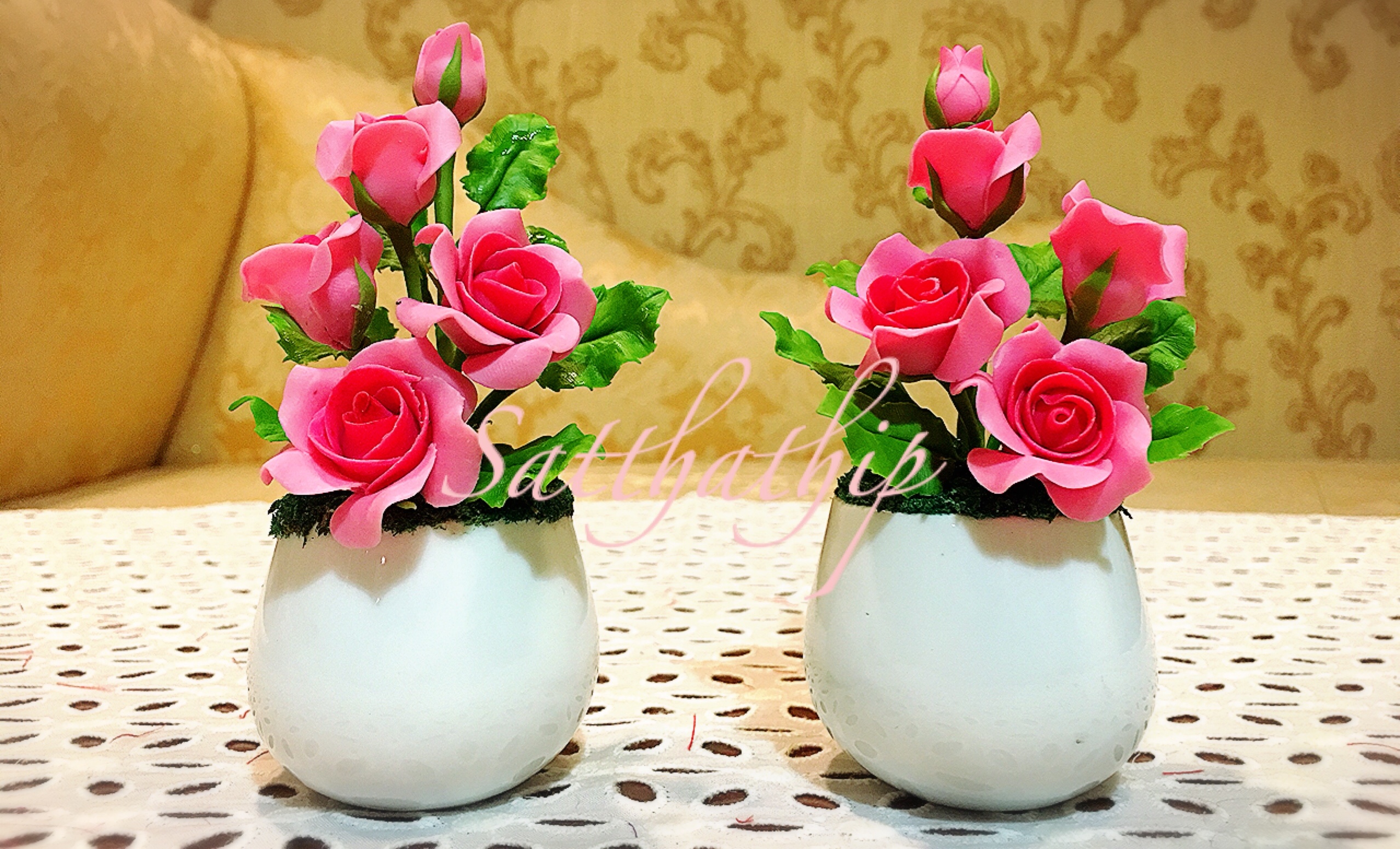 แจกันดอกกุหลาบ สีชมพู ประดิษฐ์จากดิน - ดอกกุหลาบ - Rose Flower