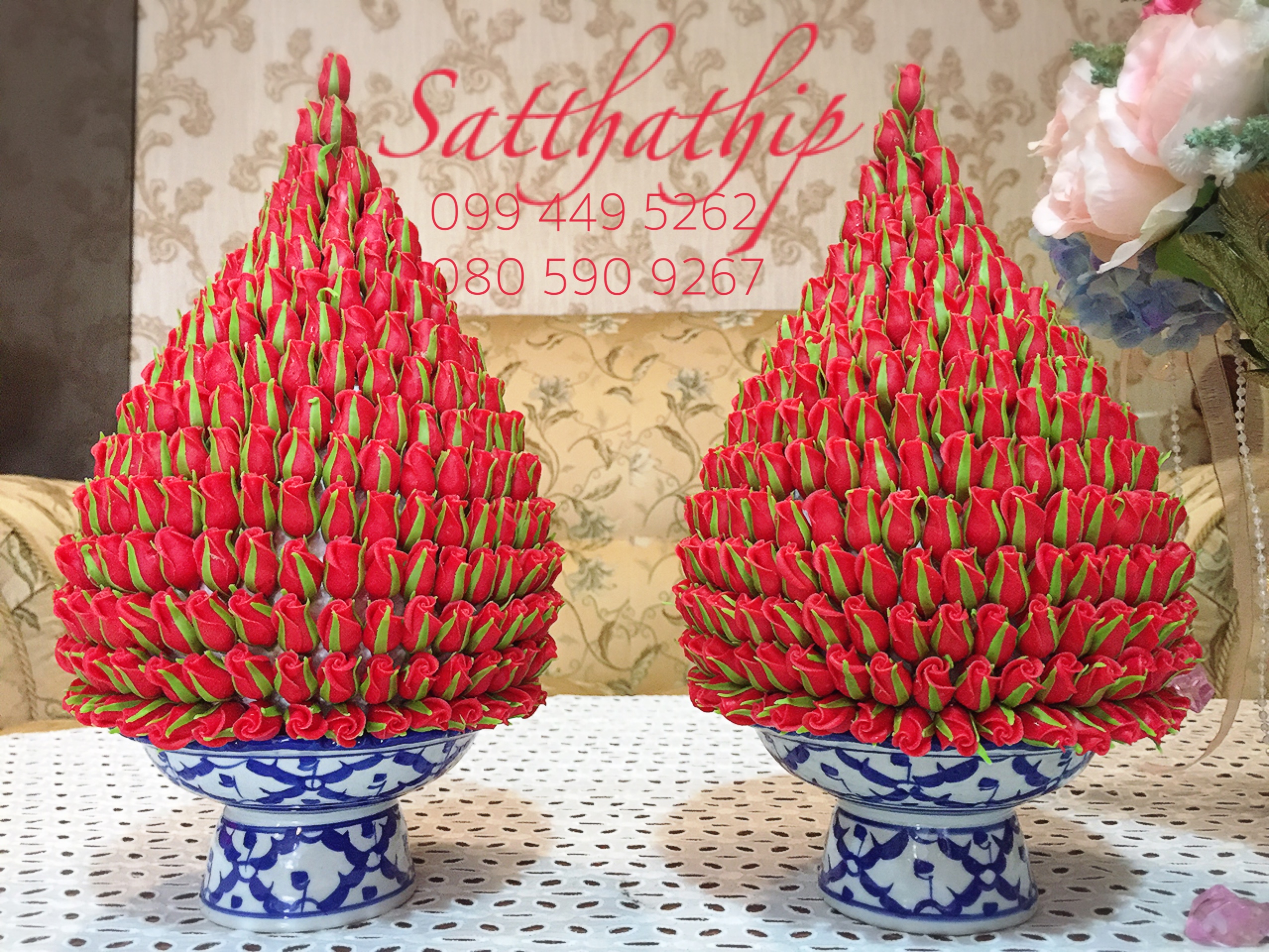 พานพุ่มดอกกุหลาบ ประดิษฐ์จากดิน [ุ6 นิ้ว 3,500 บาท/คู่]