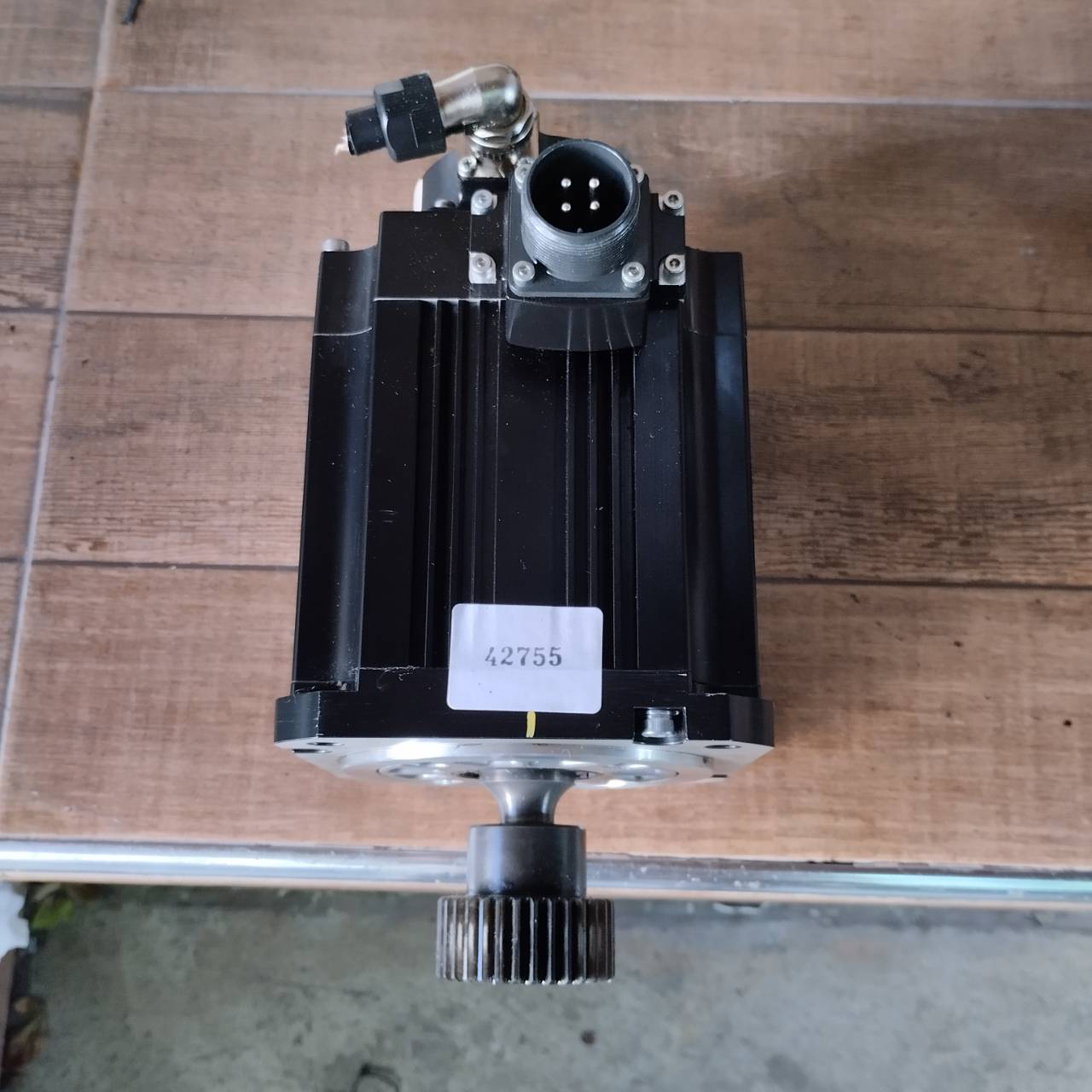 HF224T MITSUBISHI SERVO MOTOR
