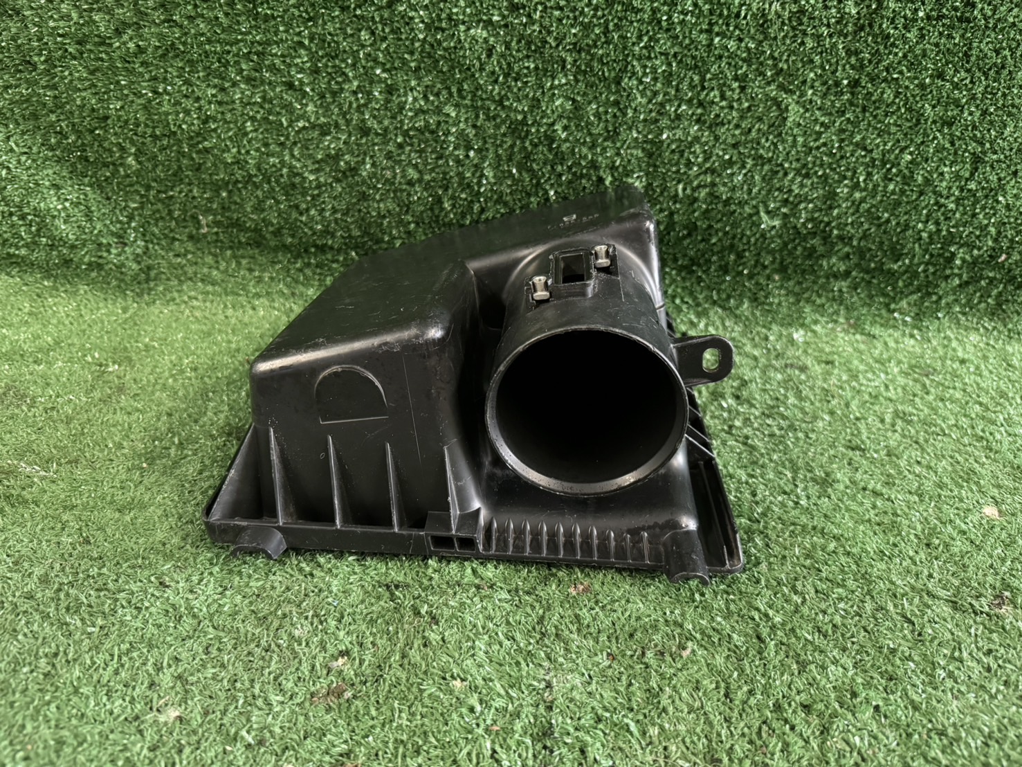 ฝาครอบหม้อกรองอากาศ Isuzu D-Max 2016-18