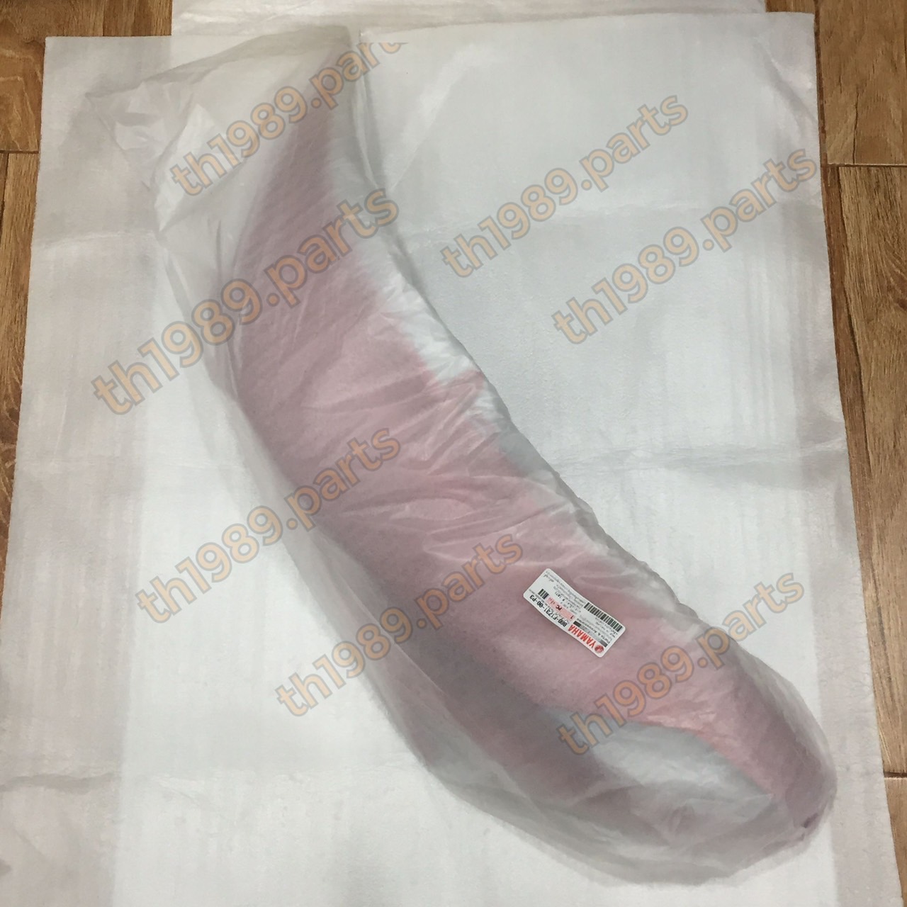 B8B-F1731-00-P3 ฝาข้างขวาสีแดง R 1671 GRAND FILANO HYBRID 2018 อะไหล่แท้ YAMAHA