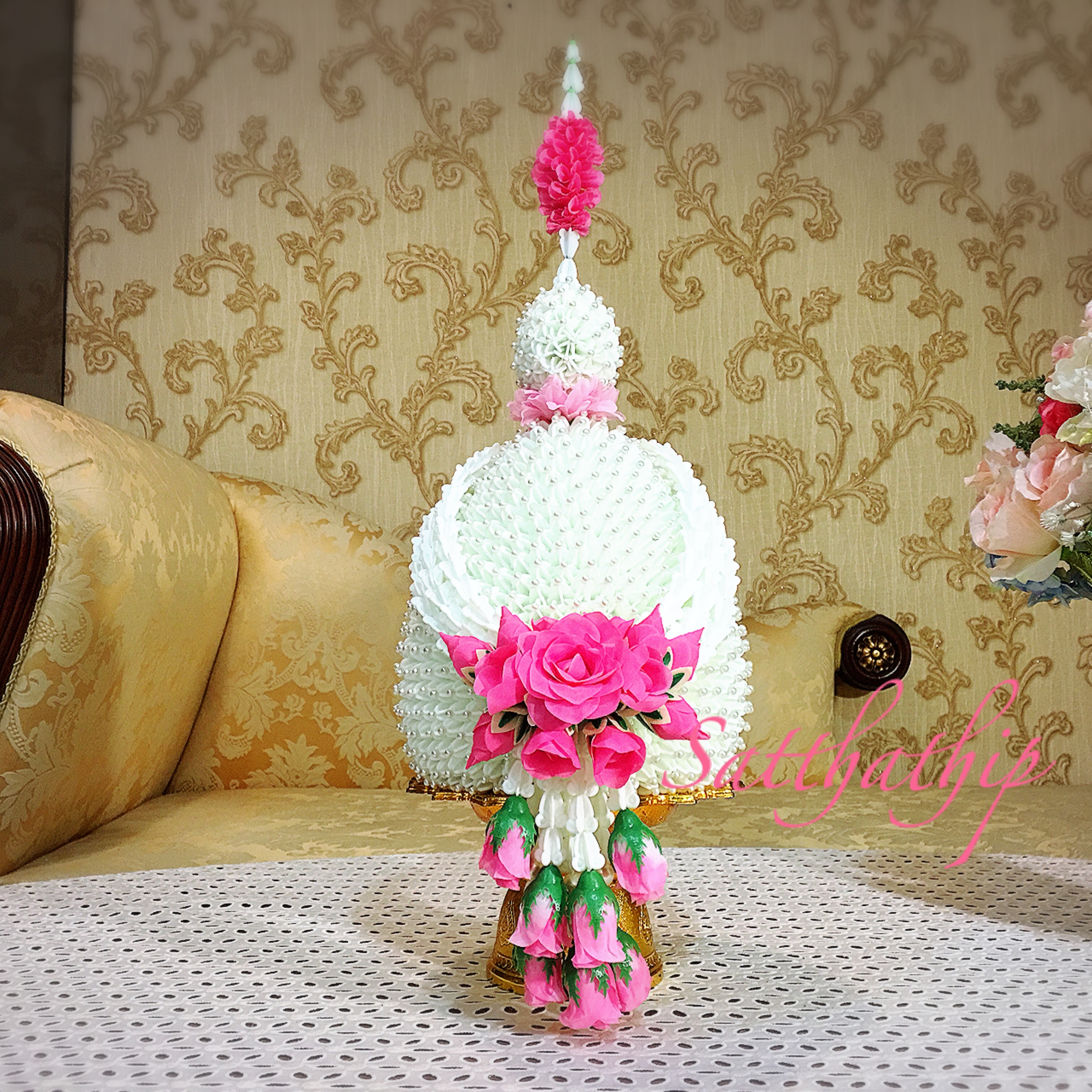 พานพุ่ม - พานพุ่มสักการะ - พานพุ่มดอกรัก - พานพุ่มดอกรักประดิษฐ์ (พลาสติก) - พานพุ่มสีขาว - Panpum