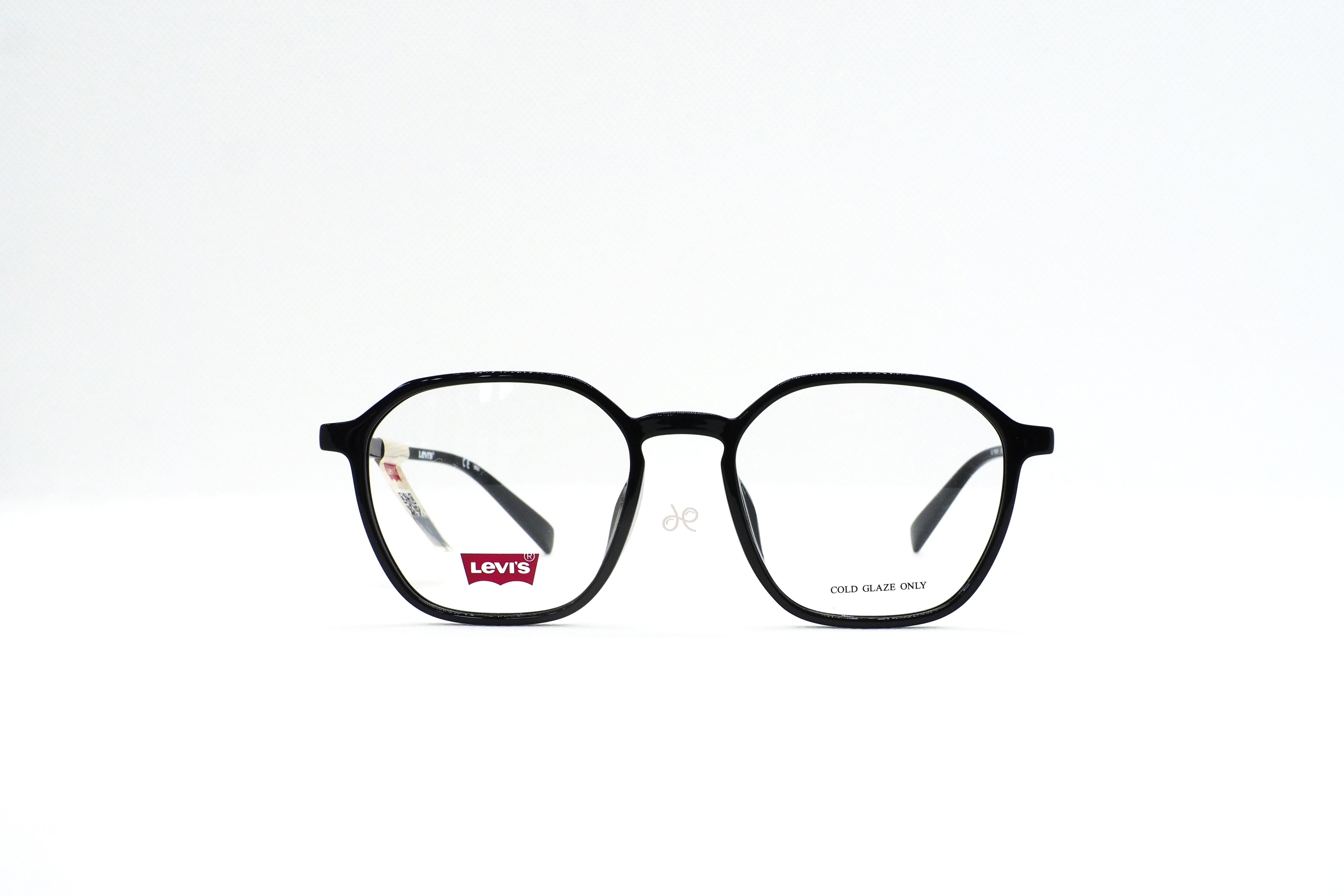 Levi's รุ่น LV7069