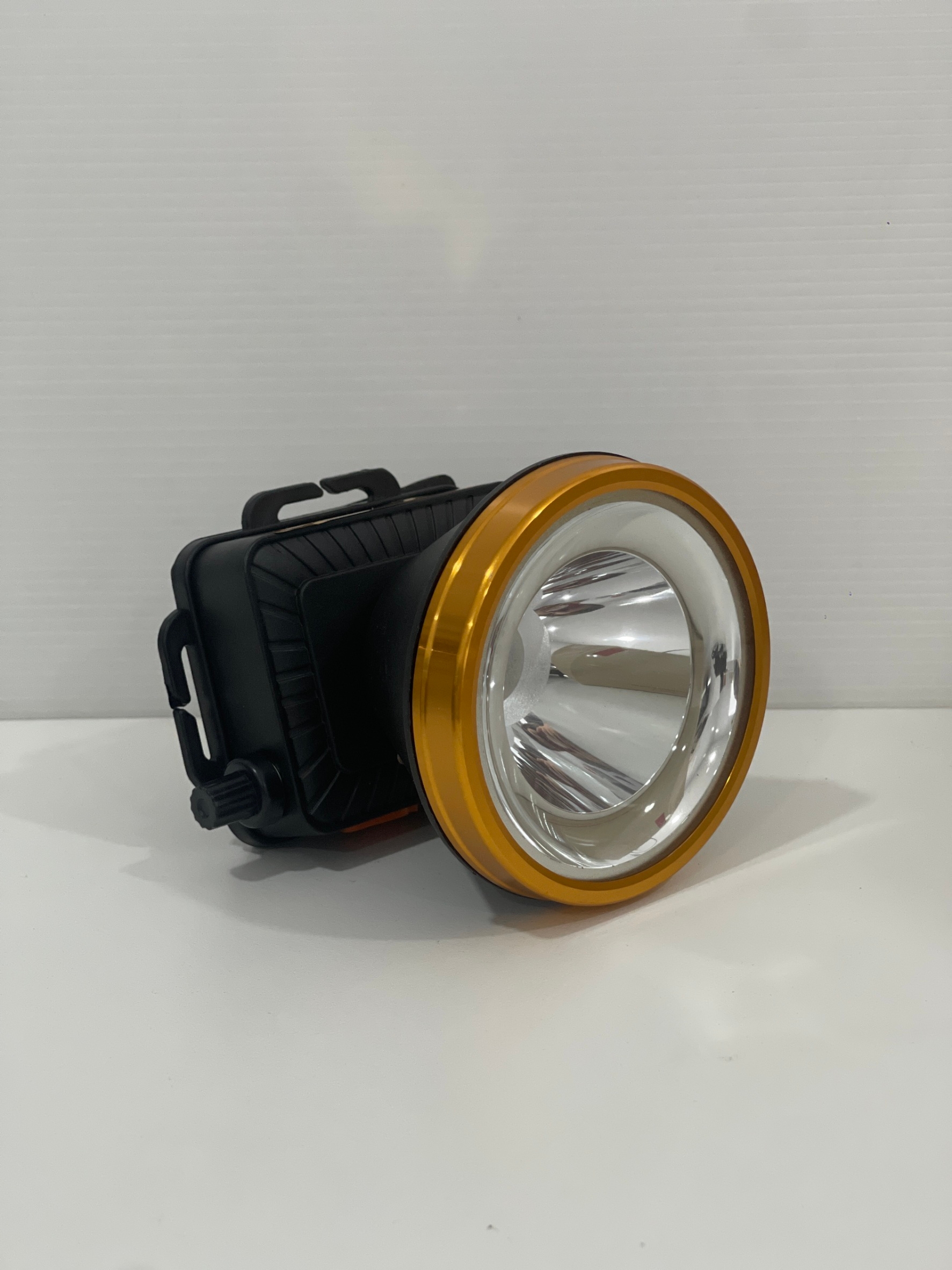 ไฟฉายคาดหัว LED รุ่น 7811 หมุนปรับความสว่าง ส่องได้ระยะไกล กันน้ำ