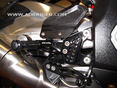 เกียร์โยง (พักเท้าแต่ง) GILLES สำหรับ S1000R 2014-2016