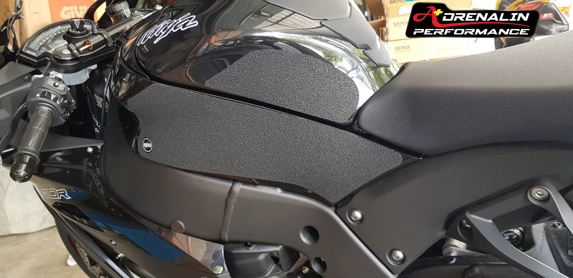 กันลื่นข้างถัง RG สำหรับ ZX10 2016+