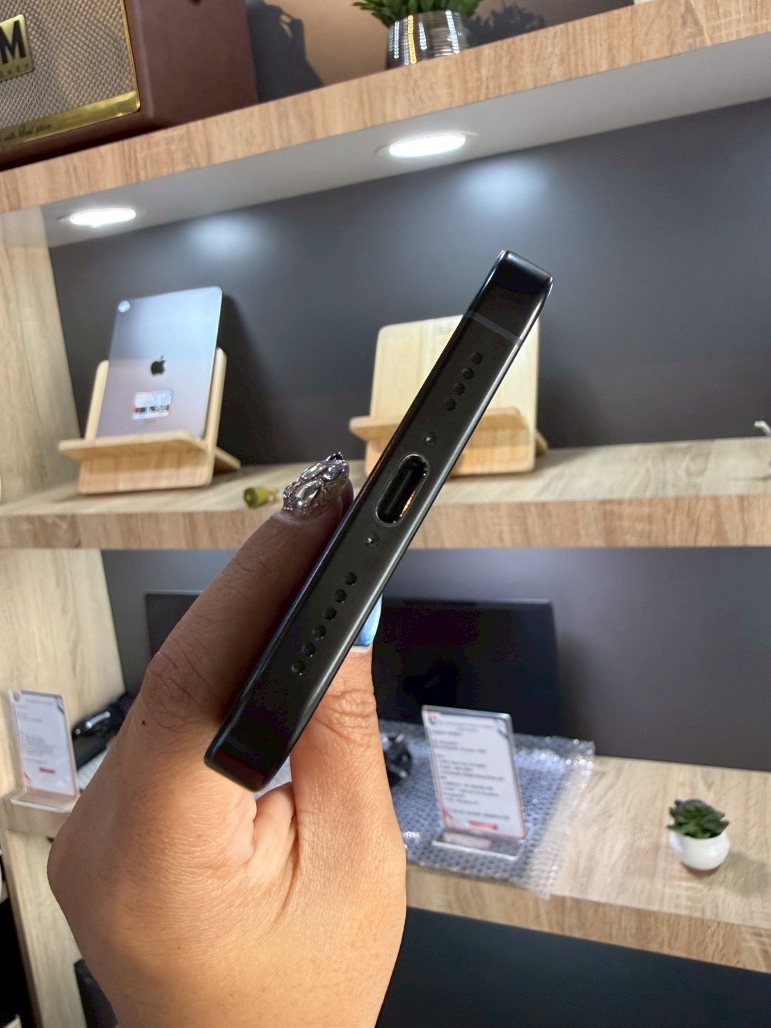 iPhone 16 Pro Max 512GB Black Titanium