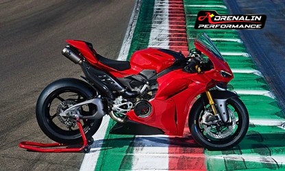 ท่อฟูล Akrapovic แบบปลายคู่ ออกท้าย สำหรับ V4 2025+ (For Exhibition only)