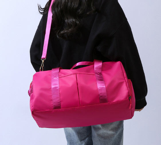 กระเป๋าใส่เสื้อผ้า,กระเป๋าเดินทาง,กระเป๋าออกกำลังกาย,กระเป๋าผ้า