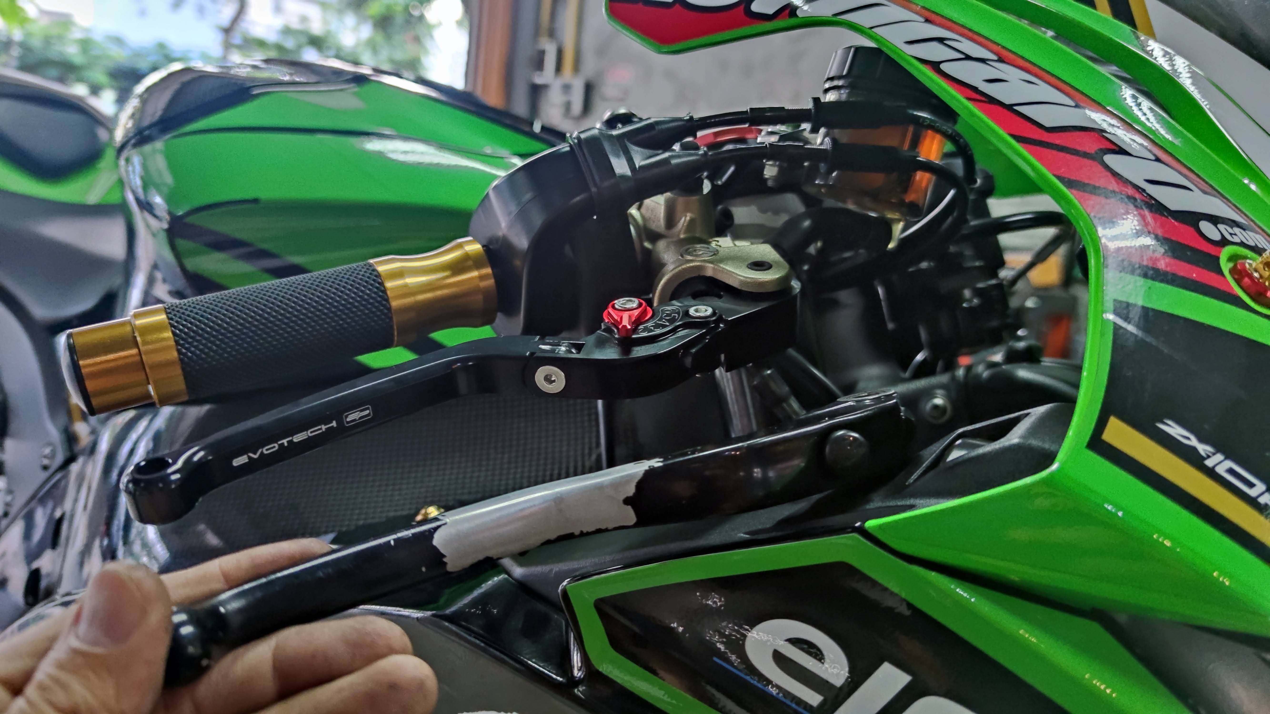 Evotech ก้านเบรค+ก้านคลัช สำหรับ ZX10R 16