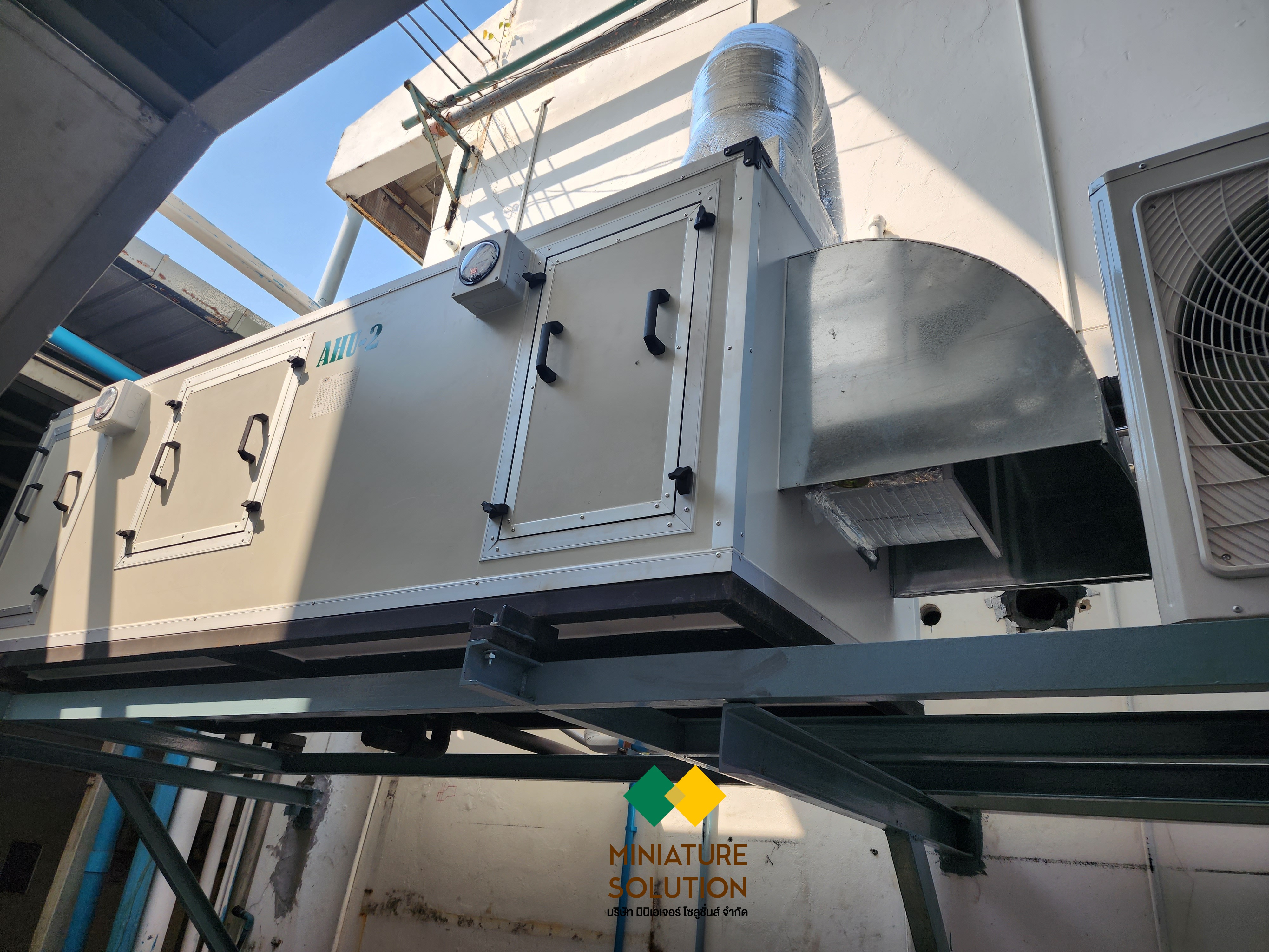 Support งานเขียนโปรแกรม PLC HMI ควบคุมระบบ AHU 6 ชุด ในงานระบบปรับอากาศ