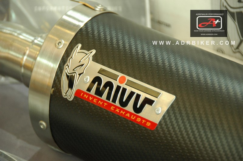 ท่อ MIVV รุ่น Oval Slip on สำหรับ BMW F800R 2009-ปัจจุบัน (For Exhibition only)
