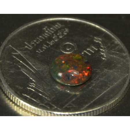 โอปอลหลากสี (ฺBlack Opal) 0.40กะรัต