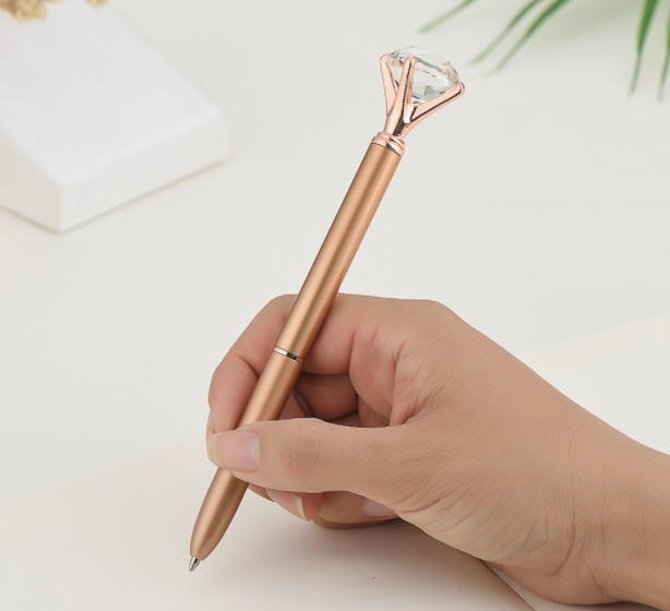 ปากกา,ปากกาด้ามเพชร,ปากกาหัวเพชร,ของชำร่วย