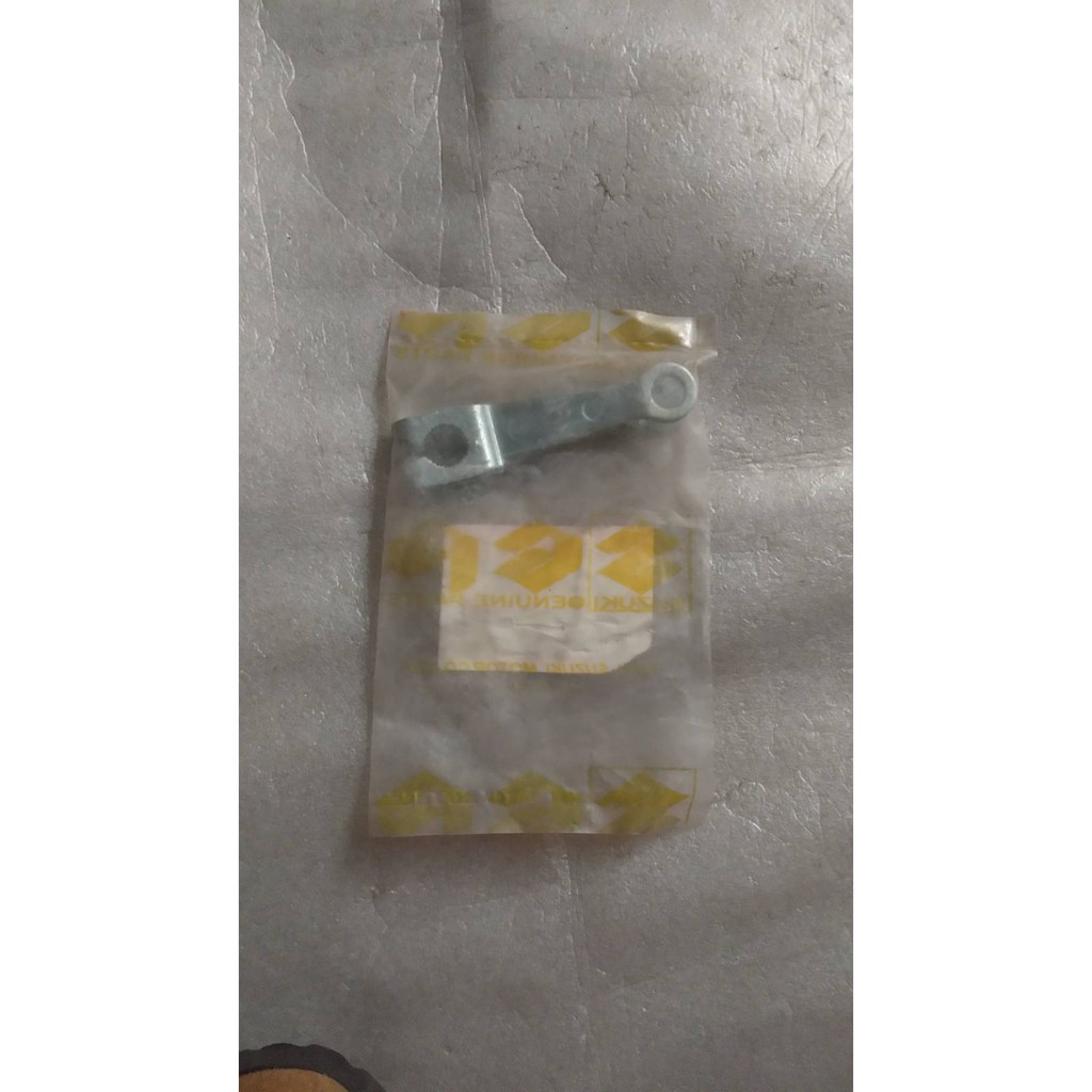 มือดึงเบรคหน้า สำหรับรุ่น FD110XC-B อะไหล่แท้ SUZUKI 54451-20G00-000