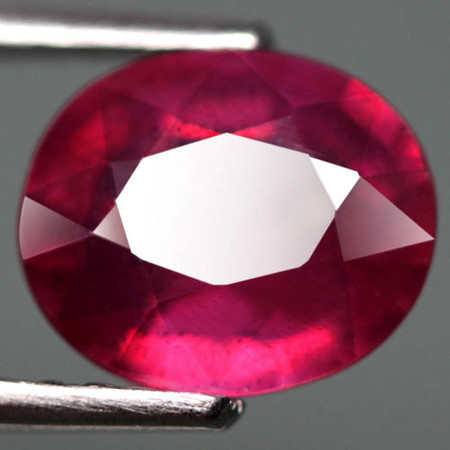 พลอยทับทิม (Ruby) 3.40 กะรัตสีแดงม่วง