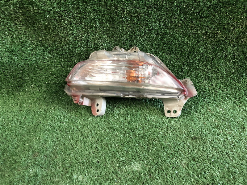 ไฟเลี้ยวหน้า L Mazda Mazda3 Skyactiv 2014-2018
