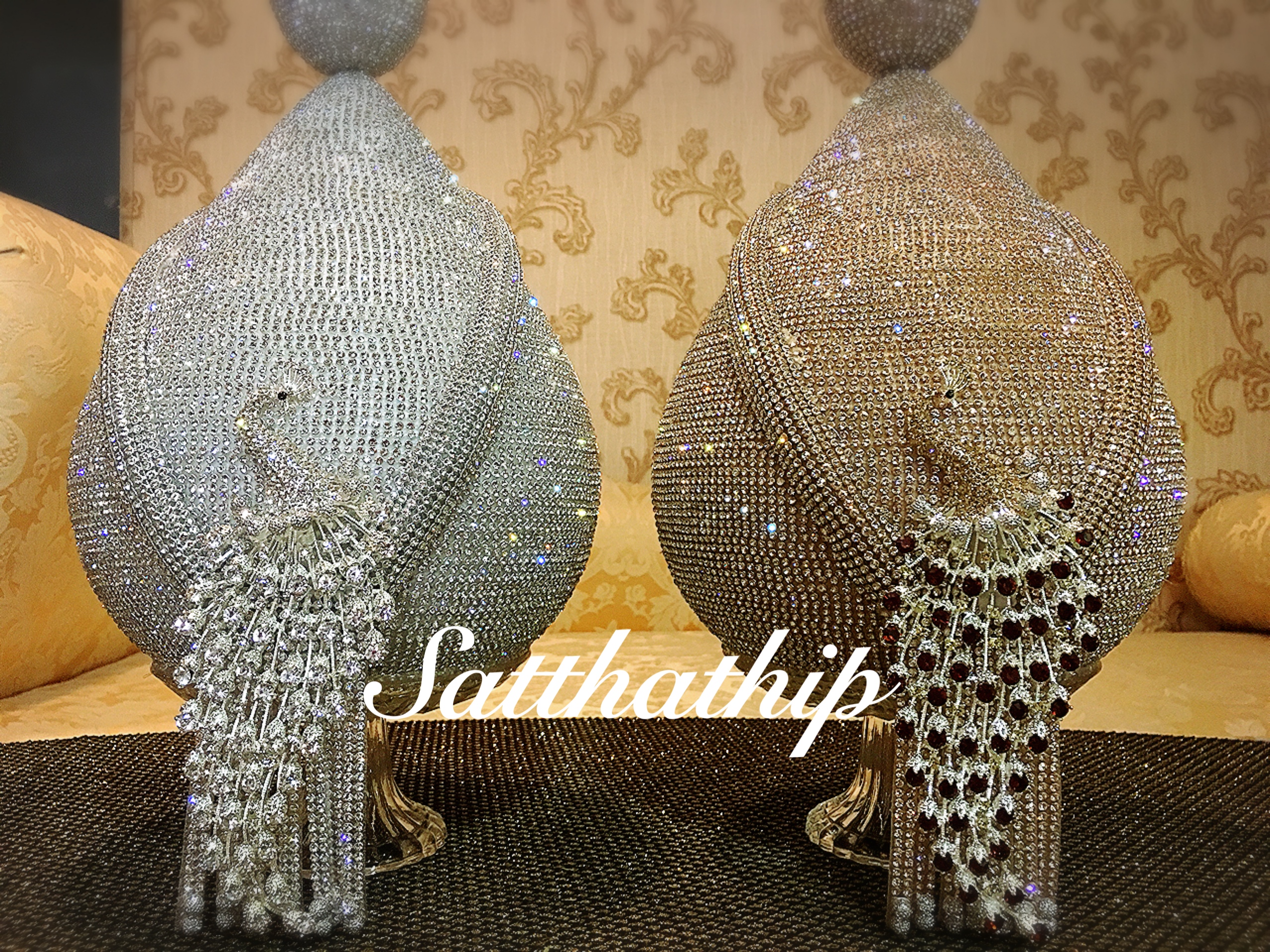 พานพุ่ม - พานพุ่มสักการะ - พานพุ่มเงินทอง - พานพุ่มนพเก้า [8 นิ้ว/ 4,500บาท/คู่]