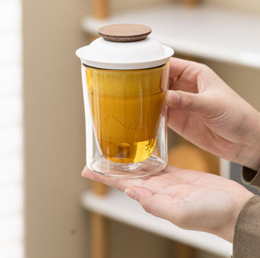 แก้วพร้อมที่กรองชา,แก้วชา