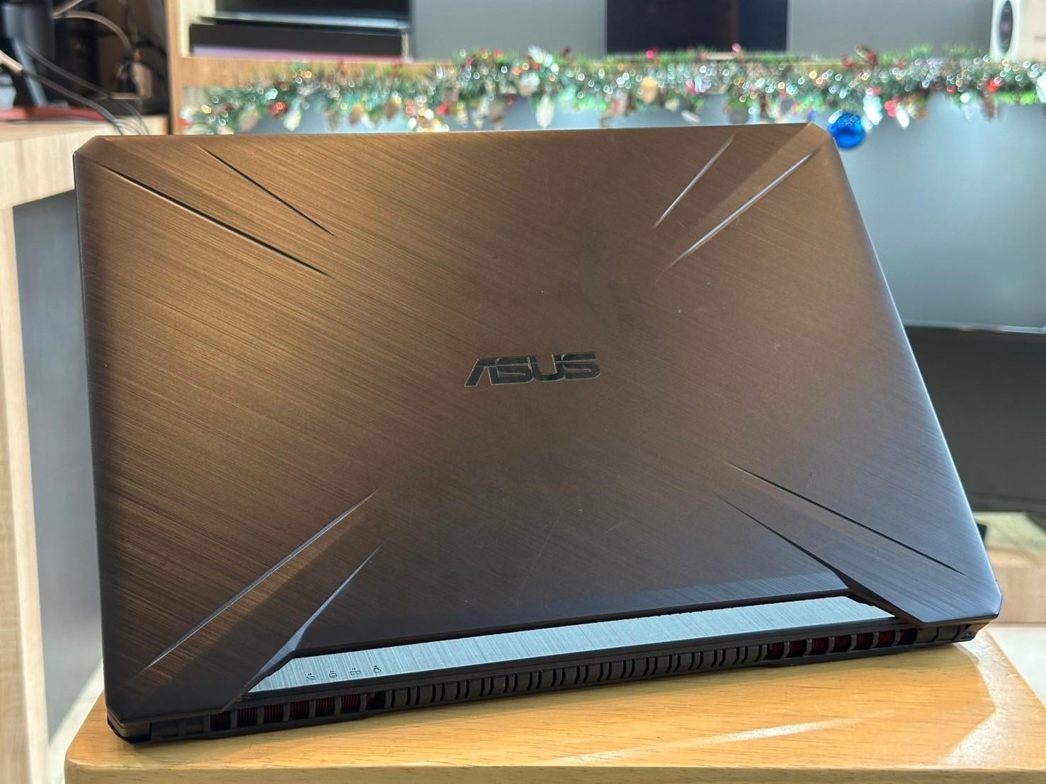ASUS TUF GAMING FX505DT-AL043T